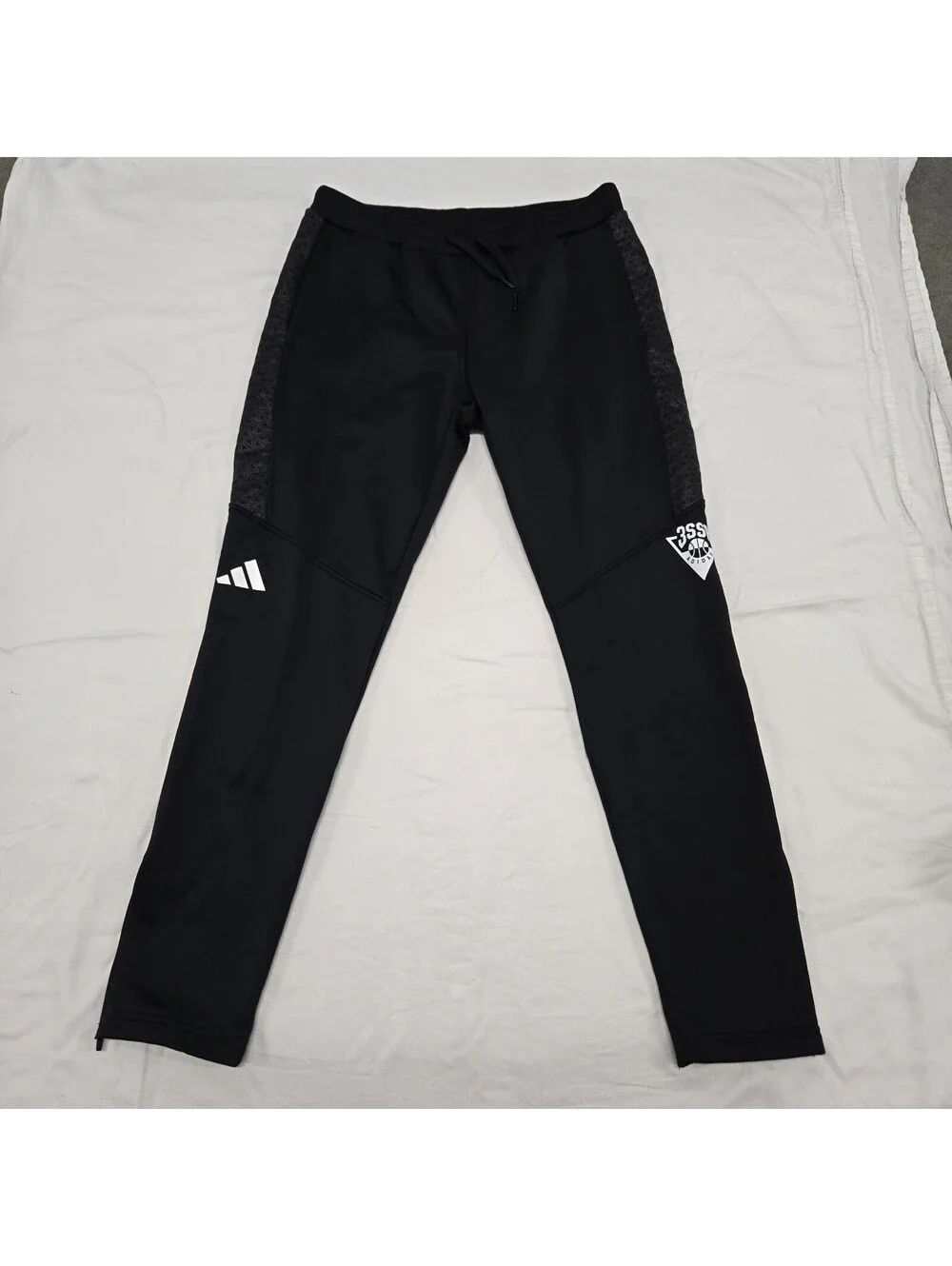 NWT Sz MEDIUM Men's Adidas 3SSB Logo Pants 2023 Adjustable Black Joggers HR5142